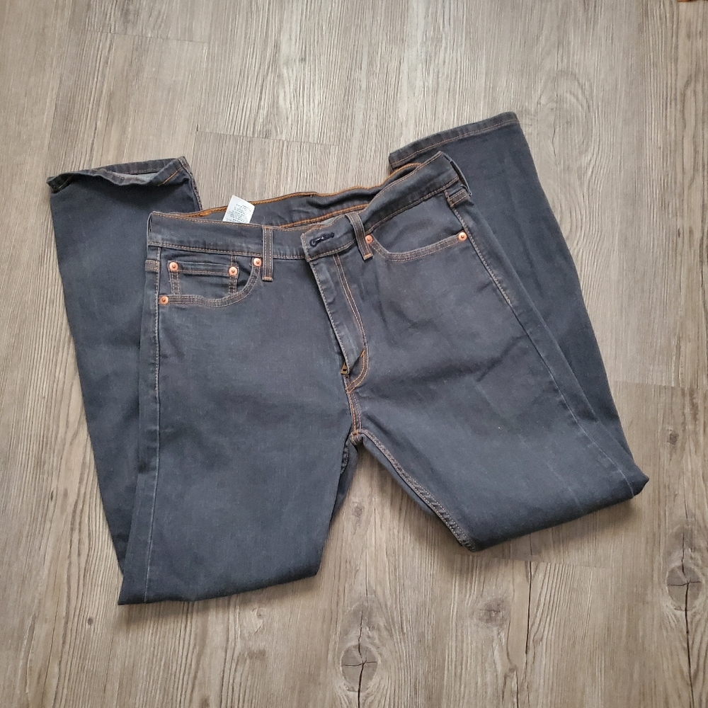 Men's Gray Levi's Jeans